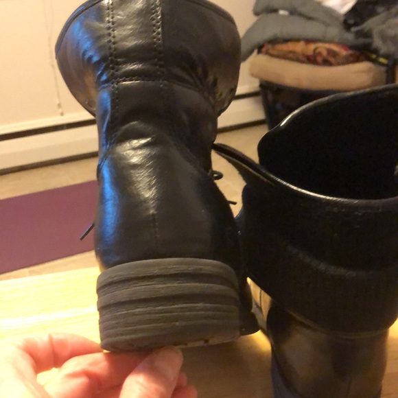 Black b.o.c boots, size 9, very clean and in great condition, barely worn. - Picture 7 of 7
